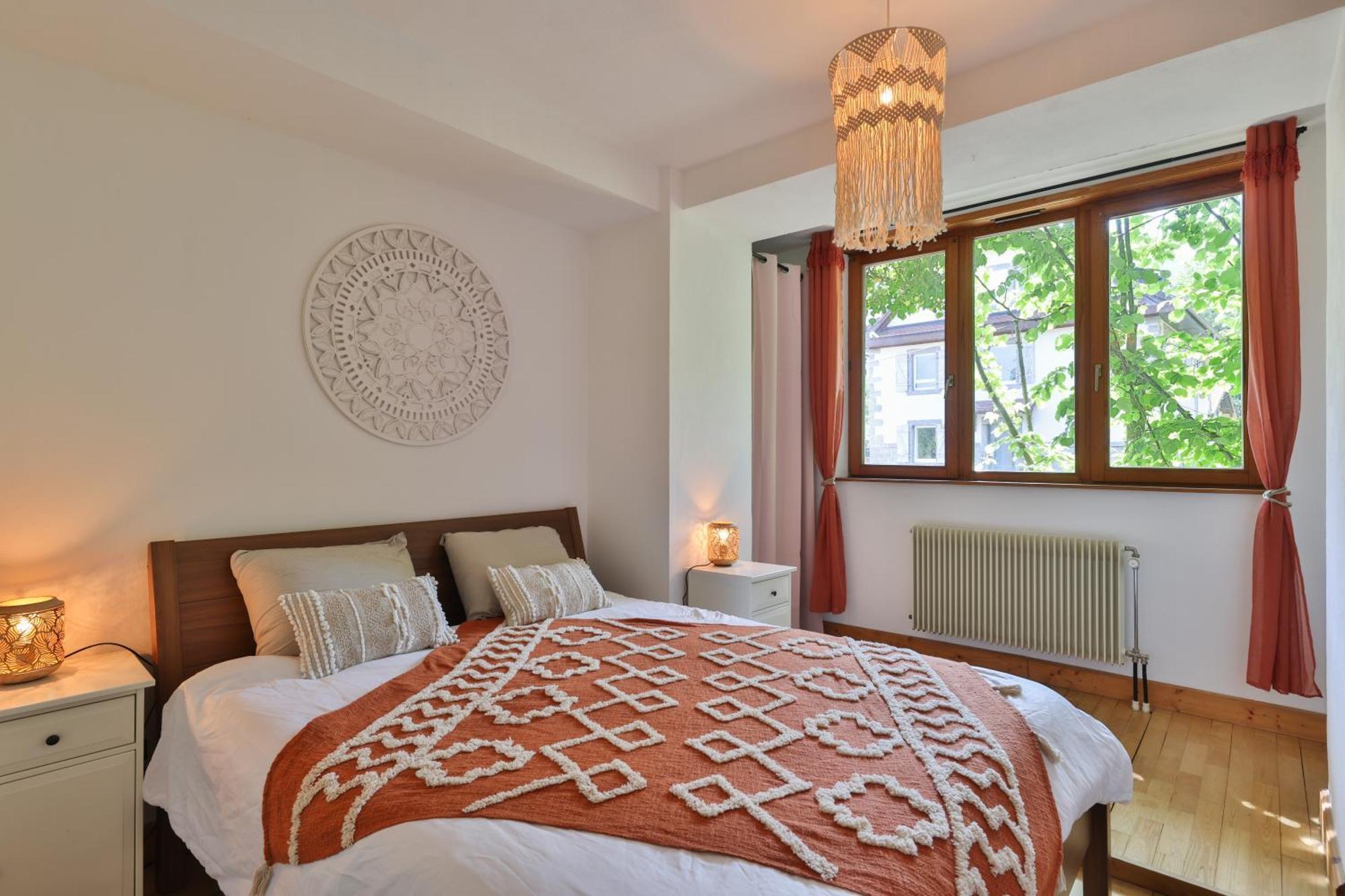 Appartement Au Manoir Des Sens Avec Bain Nordique Jacuzzi *